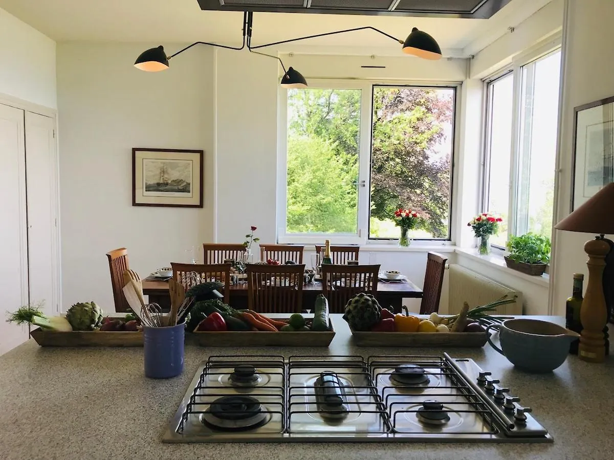 Villa Heart Of Evian Swimming Pool بيت للعطل