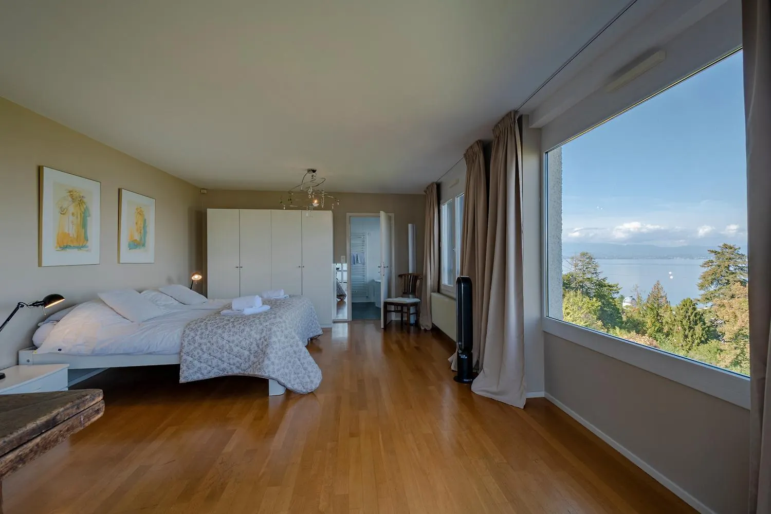 Villa Heart Of Evian Swimming Pool فرنسا